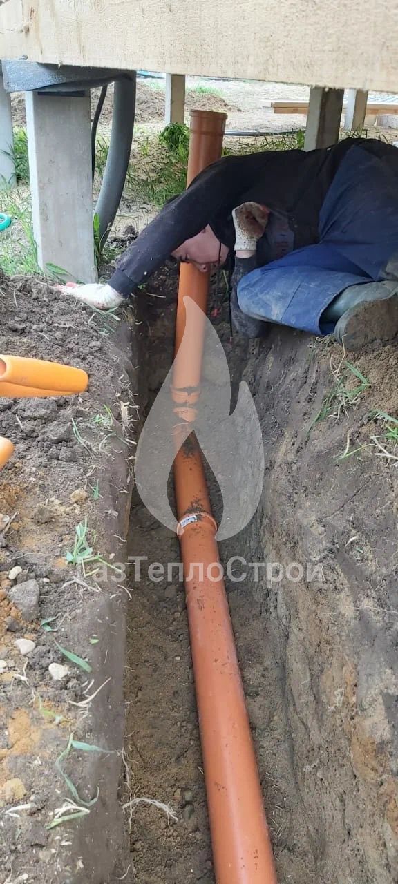 Изображение трубопровода от септика к дому